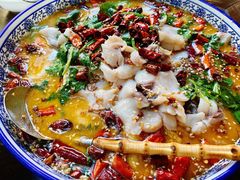 香辣鱼-吃货私房菜(丽江束河古镇店)