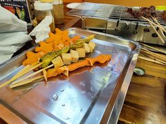 -哈尔滨小酒馆·鲜肉现穿自助烧烤(康新花园店)