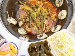 -丹水桥地锅鱼·翘嘴鲌·地方特色全鱼宴(丹江口大坝店)