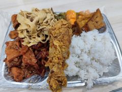 -晓宇盒饭(民安街店)