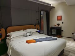 -朵兰达V酒店(长沙砂子塘地铁站店)