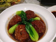 炖酥丸子-金蝉食府(维吉奥广场店)