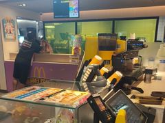 -麦当劳(静安寺店)
