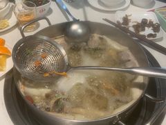 -山海龙·潮汕牛肉火锅(奥林春天店)