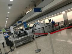 -盐湖城国际机场