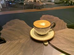 -Line 咖啡(石厦花园店)