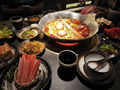 台式麻辣锅-湊湊火锅·茶憩(杭州湖滨银泰in77店)