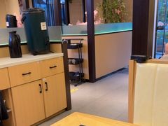 -極屋鮨牛 · 烧肉酒场(时代C馆店)