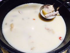-煲宫猪肚鸡(昆山金鹰国际购物中心店)
