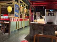 -芝小官毛肚火锅海鲜自助(苏州吴江区万宝店)