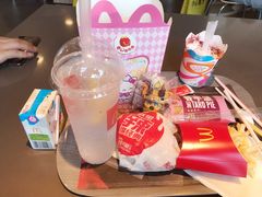 -麦当劳(红旗路店)