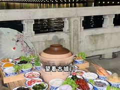 -聚汇三少·龙虾·中餐厅(莫邪路新天地店)