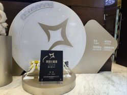 -洁铭新加坡医美