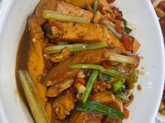 -红色湘菜馆(春风店)