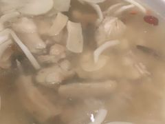 -龙泉人椰子鸡·糟粕醋·地标海南菜(龙昆南店)