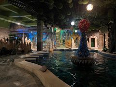 -泉城欧乐堡戏水湾艺术养生温泉