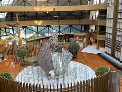 -上海滴水湖皇冠假日酒店