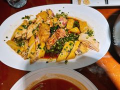 -魏铭鱼头捞饭(晋阳路店)