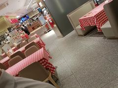 大堂-西贝莜面村(上海百联西郊店)