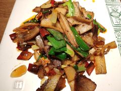 杏鲍菇炒牛肉-云海肴·汽锅鸡·云南菜(领展购物广场·中关村店)