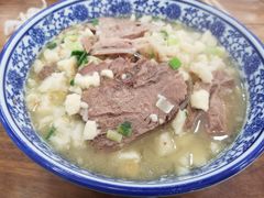 普通牛肉泡馍-老白家水盆羊肉