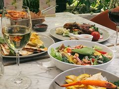 -théATRE茶聚场·餐厅(环球金融中心店)