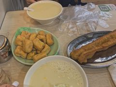 -兄弟深夜豆浆