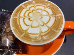 -藏猫猫咖啡主题馆(中央大道店)