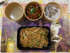 特色鸡蛋肉丝炒米粉-赣南粉局·江西小炒·锅气炒粉(巴黎春天店)