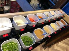 自助调料区-热火朝天鲜切牛肉火锅(南强街巷店)