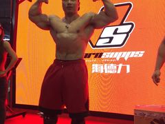 -上海跨国采购会展中心