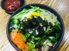 韩式拌饭-吴草鸡爪오초닭발韩食堂(融恒盈嘉中心店)