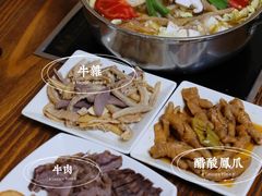 -牛小隆牛肉面馆(四牌楼店)