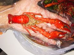 -鲁小三·大骨自助(金山总店)