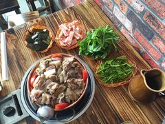 -阿婆情腊排骨火锅(金虹路店)