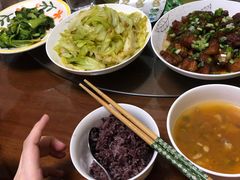 -鲸育宝宝月嫂(徐汇店)