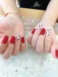 -吉吉靓甲美睫