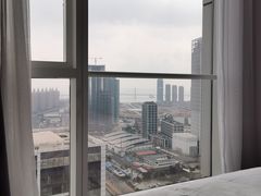 -大连星海皇冠假日酒店