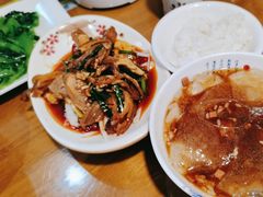 -易老妈蹄花.特色川菜(人民公园总店)