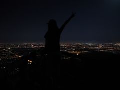 -鬼笑石后山停车场
