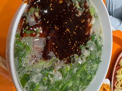 -德元兰州纯汤牛肉面(龙阳路店)