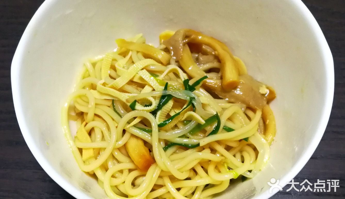 螃蟹趴体:大闸蟹vs梭子蟹