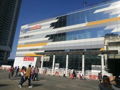 -东荟城名店仓