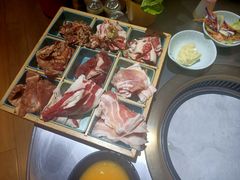 -烤路里·韩国品质自助烤肉(石路天虹4号店)