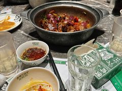 -禄婶鸡煲·打边炉