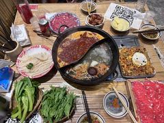 -袁山山重庆火锅(丈八北路店)