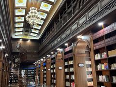 -武汉大学图书馆·文理学部总馆