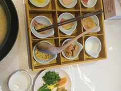 -飞虎过桥米线(翠湖店)