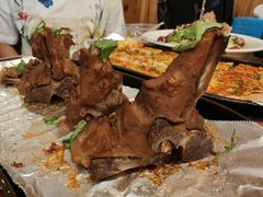 -老东镇啤酒屋海鲜加工·蒸汽海鲜·海鲜烧烤(台东店)