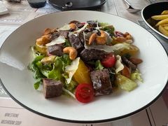煎菲力牛柳坚果沙拉-安妮意大利餐厅(日坛店)